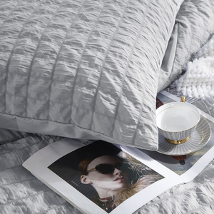 POŚCIEL CREASY SZARA