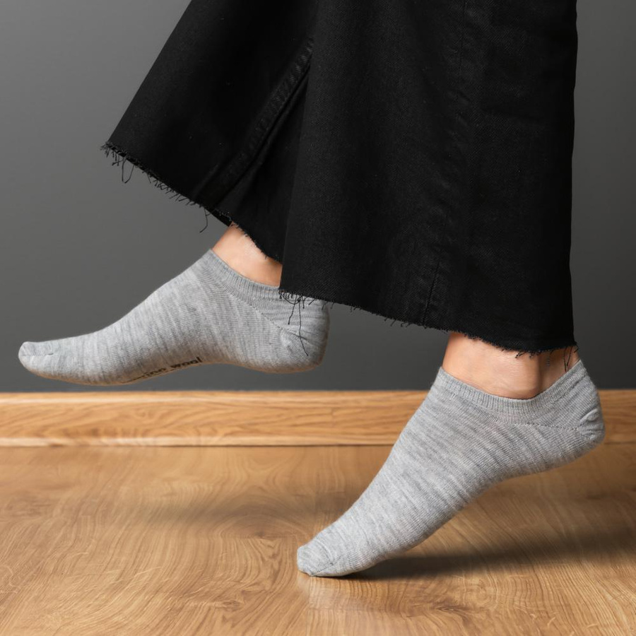 Stopki damskie z wełny merino art. 130