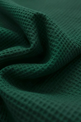 Butelkowa zieleń kimono szlafrok unisex 280g/m² z personalizacją Spod Igły i Nitki – komfort i styl.