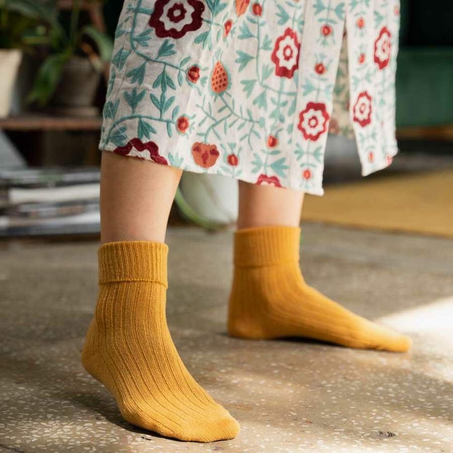 Skarpetki wełniane w prążki art. 093