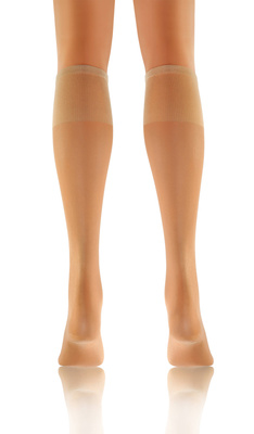Półmatowe podkolanówki damskie Iris Sesto Senso – efekt bosej stopy