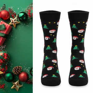 Czarne bawełniane skarpety męskie 75% świąteczne 1290 Milena – codzienna wygoda