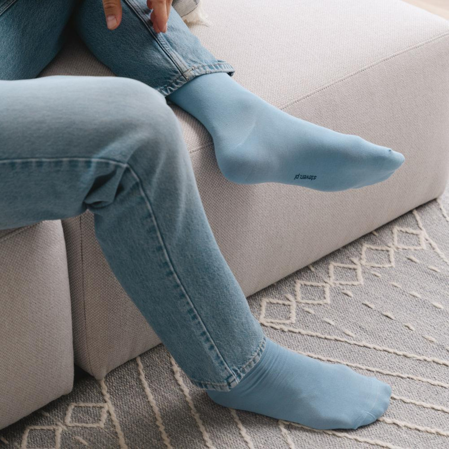 Skarpety Męskie garniturowe cienkie gładkie Art. 056