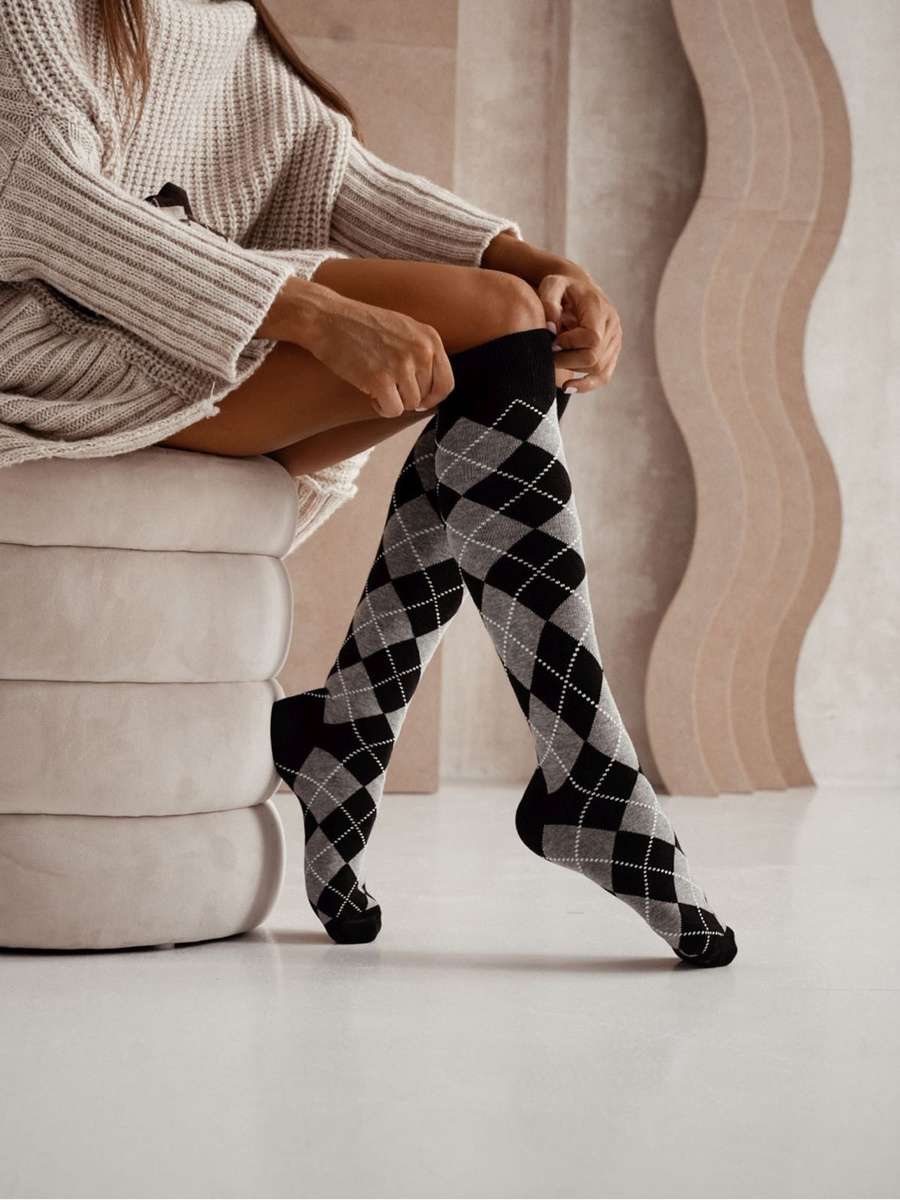 Podkolanówki damskie w romby Vintage 0248