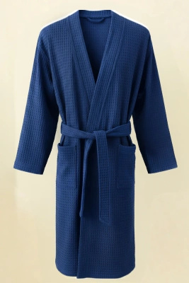 Granatowy unisex szlafrok z kołnierzem kimono gramatura 280 g/m² WAFEL Spod Igły i Nitki – komfort w domu i spa