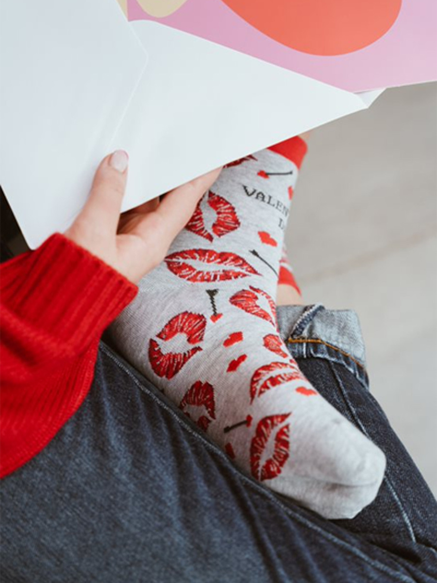 Kolorowe SKARPETY NA WALENTYNKI Art. 136 Steven