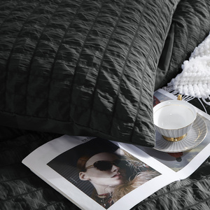 POŚCIEL CREASY CZARNA