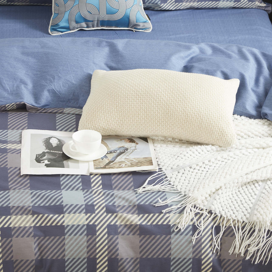 Dwustronna pościel w kratę Satynowa 100% bawełna Model S039 Spod Igły i Nitki – komfort snu