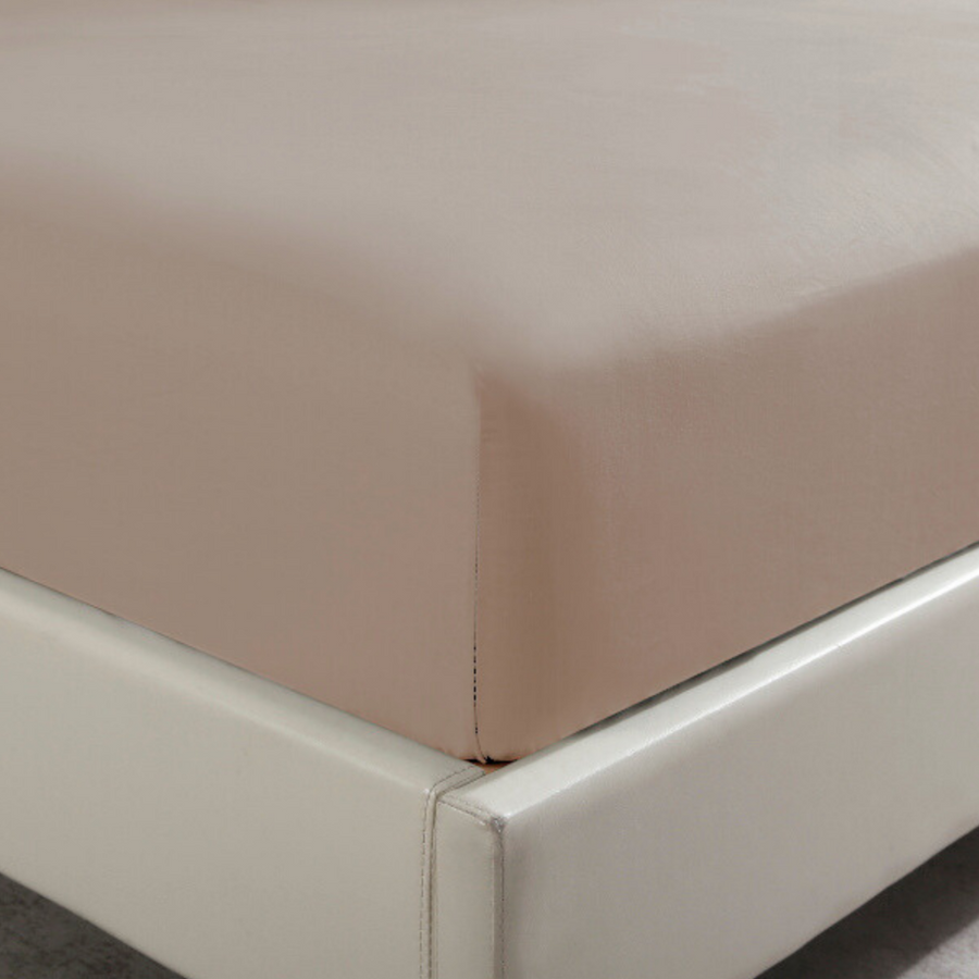 PRZEŚCIERADŁO SATYNA BEŻ