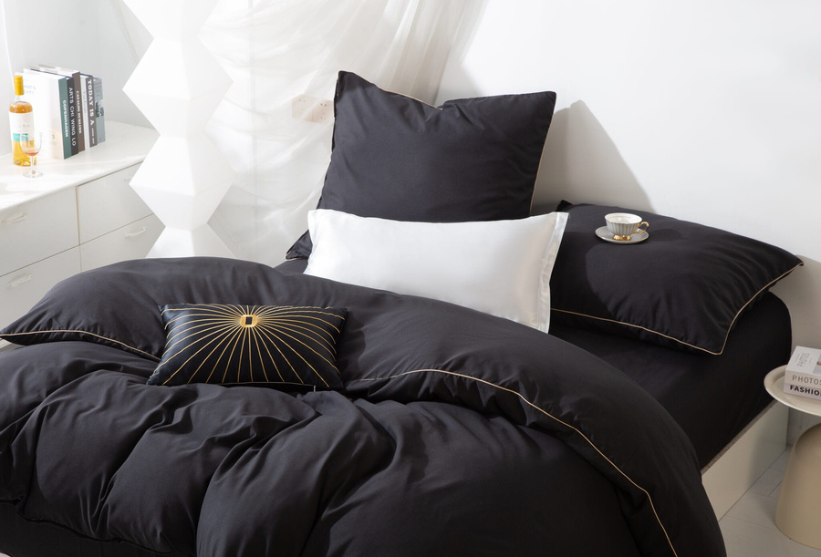 POŚCIEL QUEEN CZARNA ZŁOTA