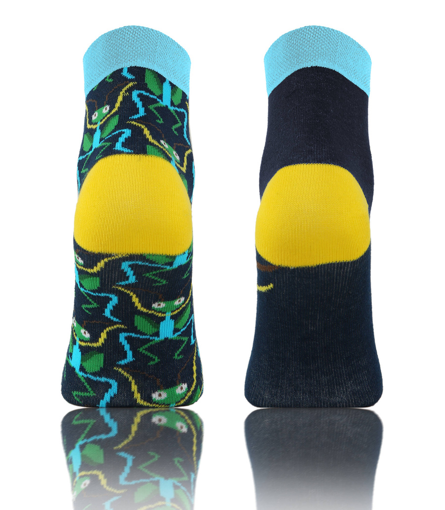 Modliszka kolorowe modne skarpety unisex 90% bawełna Finest Sesto Senso – komfort na co dzień