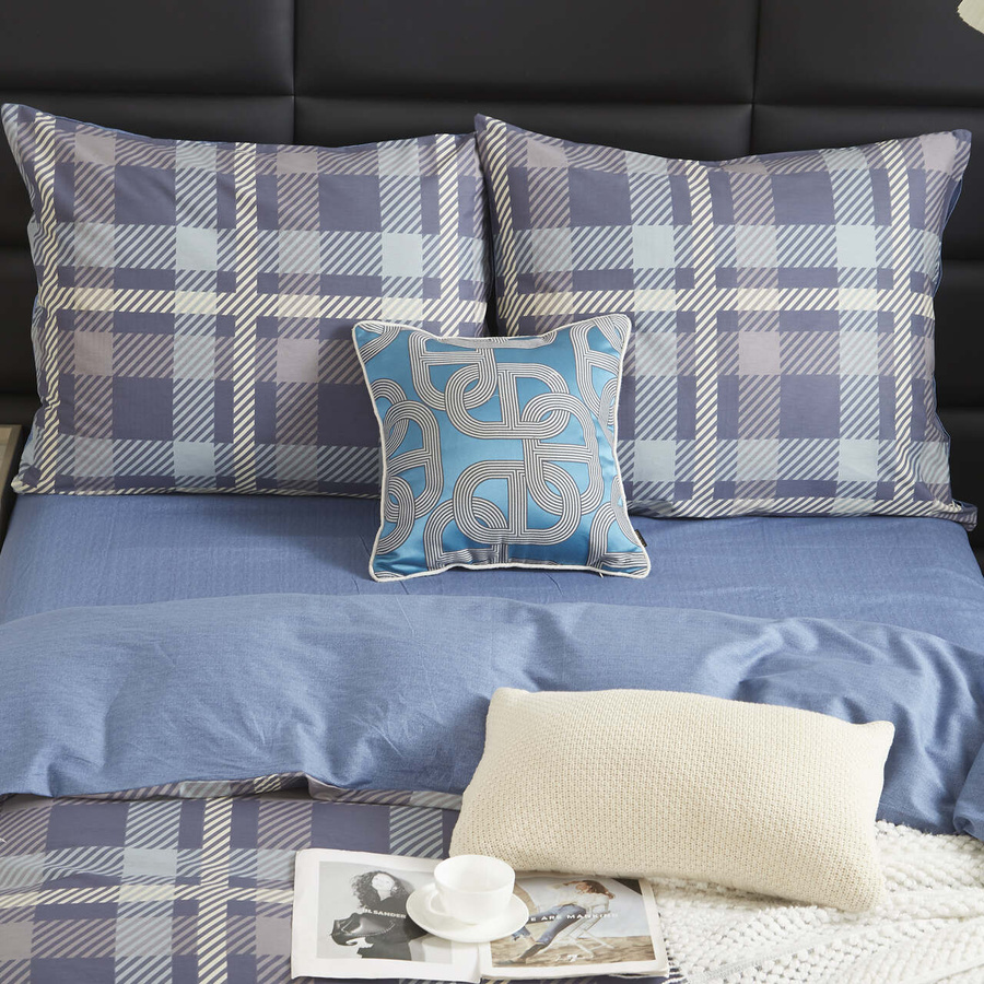 Dwustronna pościel w kratę Satynowa 100% bawełna Model S039 Spod Igły i Nitki – komfort snu