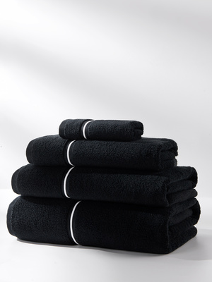 Czarno-biały miękki ręcznik 100% bawełna frotte 500 g/m² Spod Igły i Nitki – domowe SPA