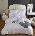 Biało-szara atłasowa pościel 120 g/m² Model AT002 Spod Igły i Nitki – komfortowy sen