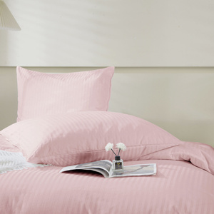 POSZEWKA ADAMASZEK PUDER