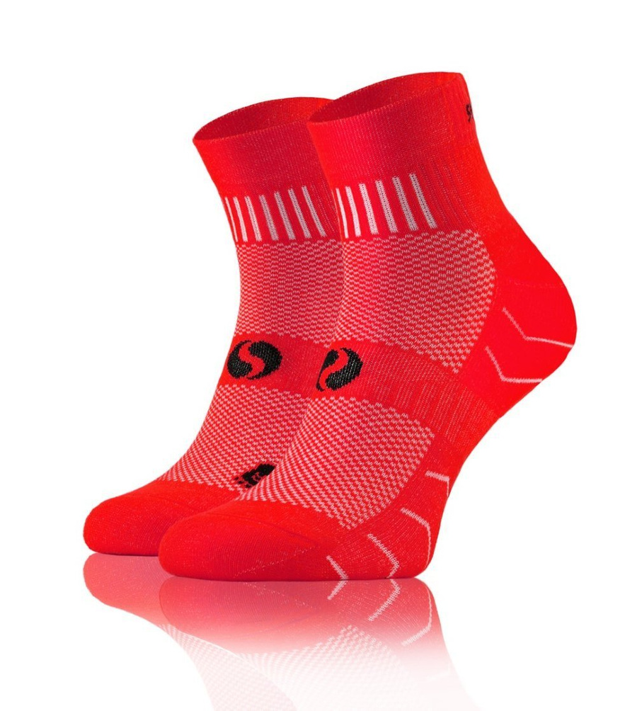 Czerwone skarpety sportowe 3/4 unisex 88% Bawełna AMZ Sesto Senso – komfort i wygoda