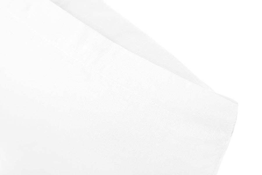 Biała gładka poszewka bawełniana 100% z zamkiem Simply Spod Igły i Nitki – komfort i styl