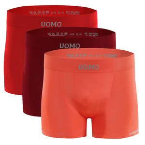 Czerwone bezszwowe bokserki męskie 3-pak SOLAR Sesto Senso – komfort dla aktywnych