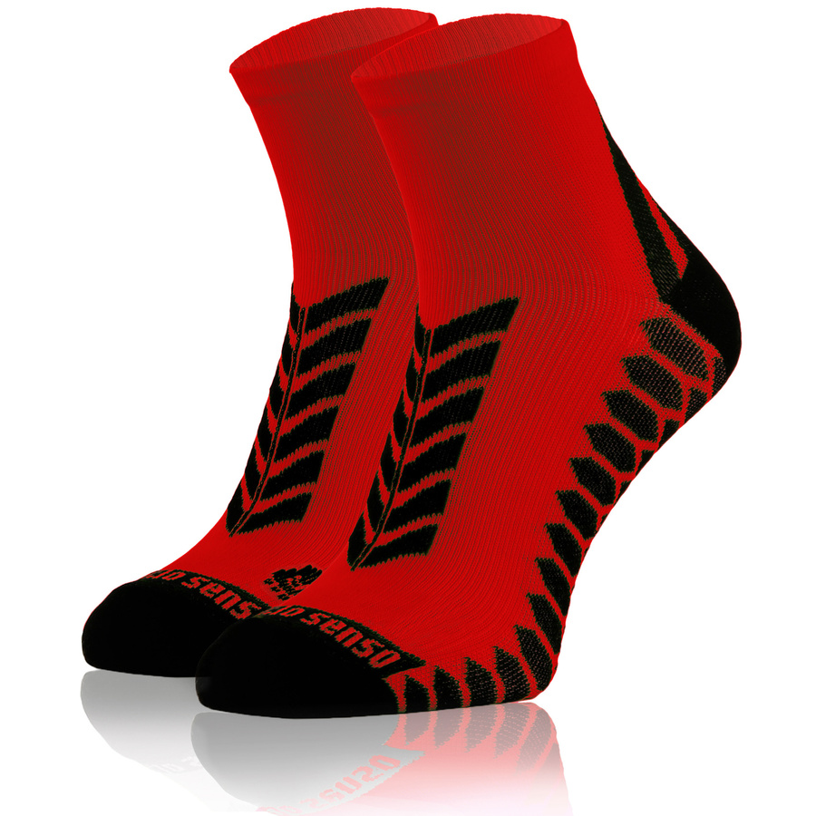 Czerwone oddychające kompresyjne skarpety sportowe unisex Sesto Senso – idealne dla aktywnych
