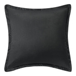 Czarna welwetowa poszewka dekoracyjna 40x40 cm z plisą Spod Igły i Nitki – elegancja wnętrza.