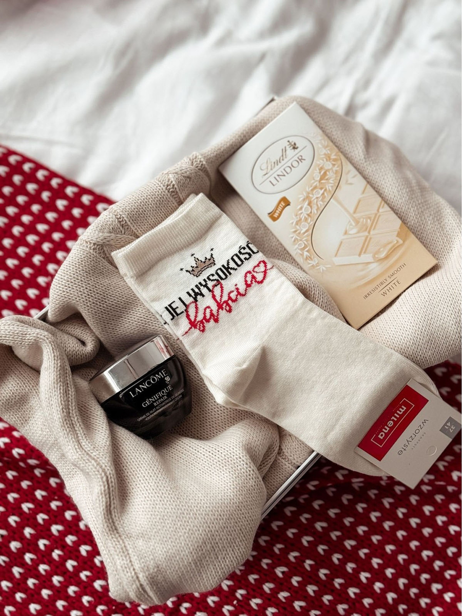 Skarpetki damskie ecru babcia