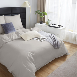 Biała elegancka pościel damska 120g/m² z satyny Spod Igły i Nitki – komfortowy sen