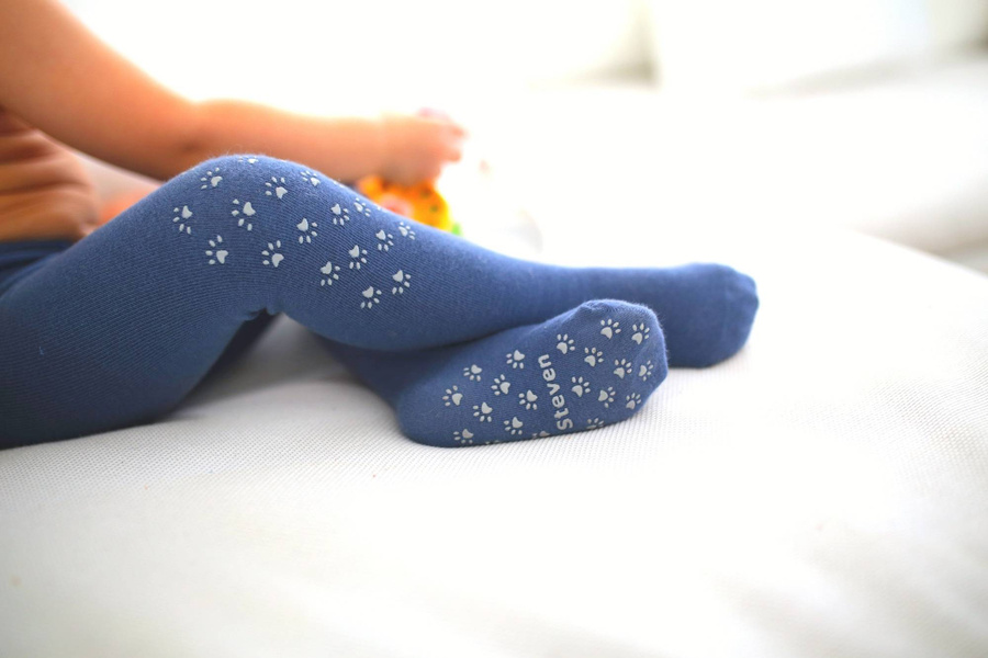 Rajstopki dziecięce z ABS Steven