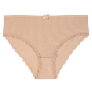 Bawełnianie figi damskie z koronką