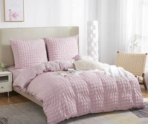 Pudrowa marszczona pościel z zamkiem Spod Igły i Nitki – komfortowy sen