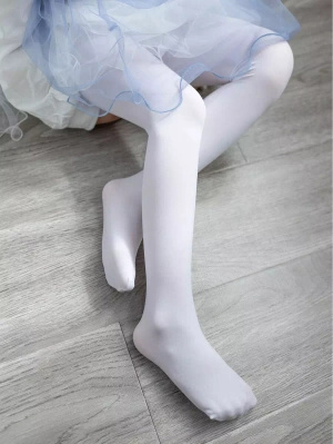 Kryjące miękkie rajstopy dziewczęce 40 DEN Claudia Sesto Senso – komfort przez cały rok