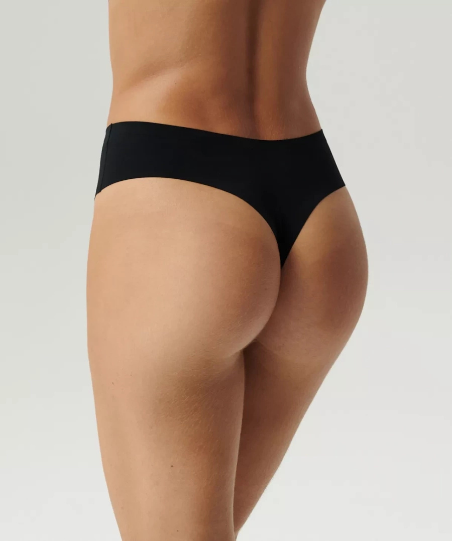 Różowe bezszwowe majtki damskie Brazil 72% nylon Atlantic – niewidoczne pod ubraniem