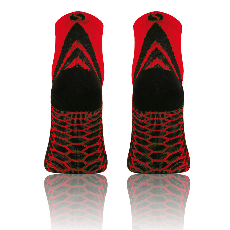 Czerwone oddychające kompresyjne skarpety sportowe unisex Sesto Senso – idealne dla aktywnych