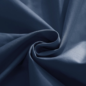 PRZEŚCIERADŁO SATYNA GRANATOWE