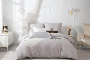 Szara pościel z mikrofibry z elegancką złotą lamówką 3-częściowa Spod Igły i Nitki – komfort snu