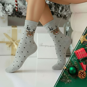 Skarpetki damskie świąteczne Renifery i kropki 1283.033, Kolor Ecru, Rozmiar 37-41