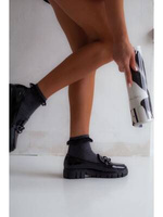 Skarpetki damskie z koronką 897