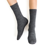 Skarpetki dziecięce z wełny merino bezuciskowe w prążek art. 130