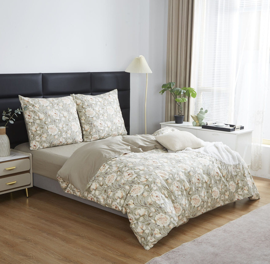 Biała Wzorzysta Pościel Satynowa Model S001 Spod Igły i Nitki – elegancja i komfort