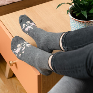 Skarpetki z kwiatami