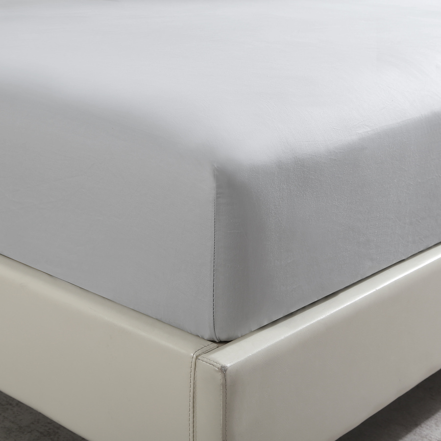 PRZEŚCIERADŁO SATYNA JASNY SZARY