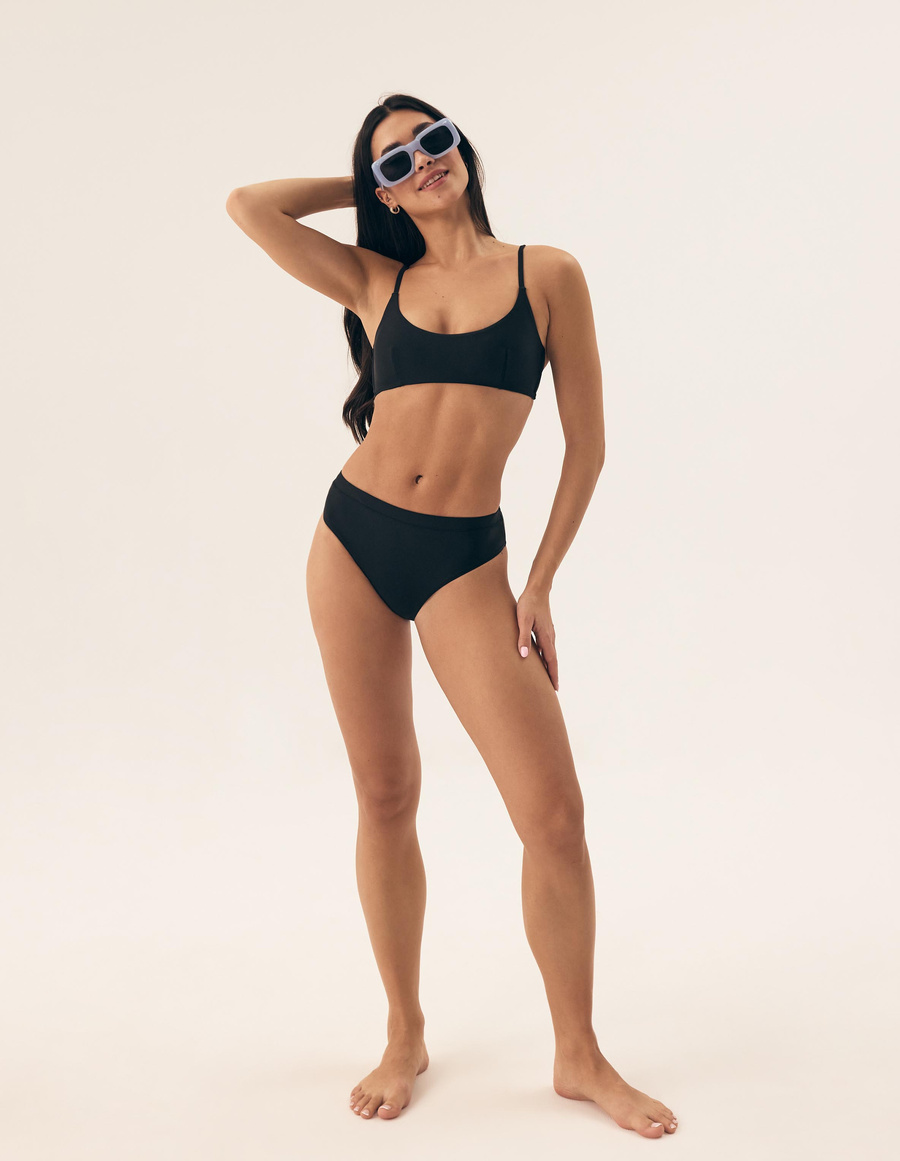 Dół od bikini Novia 42845 czarny
