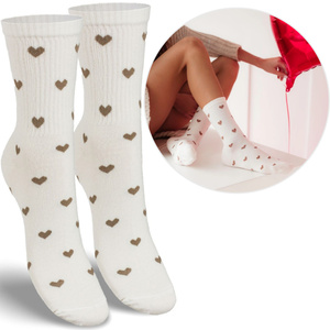 Skarpetki damskie w Serca