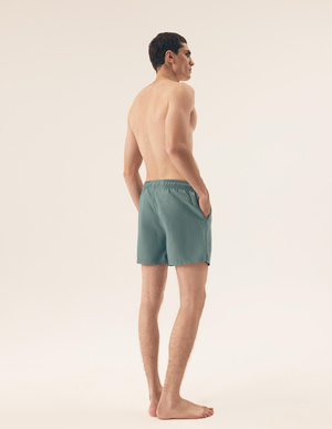 Szorty kąpielowe React z efektem zmiany wzoru