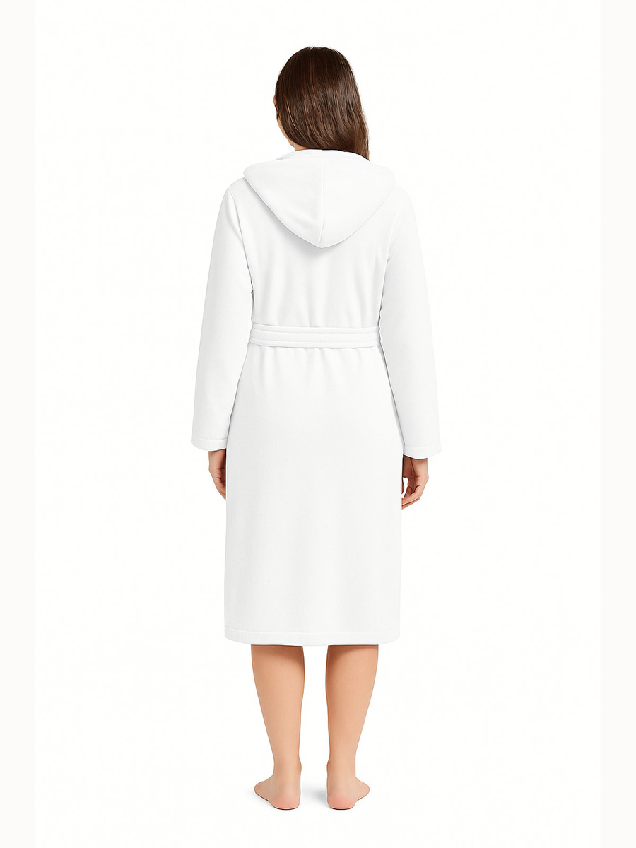 Biały miękki szlafrok damski z kapturem Paulo Sestimi – idealny do sauny i spa