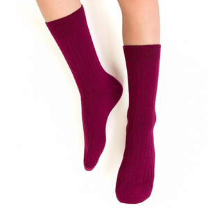 Skarpetki dziecięce z wełny merino bezuciskowe w prążek art. 130