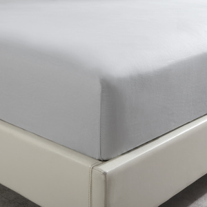 PRZEŚCIERADŁO SATYNA JASNY SZARY