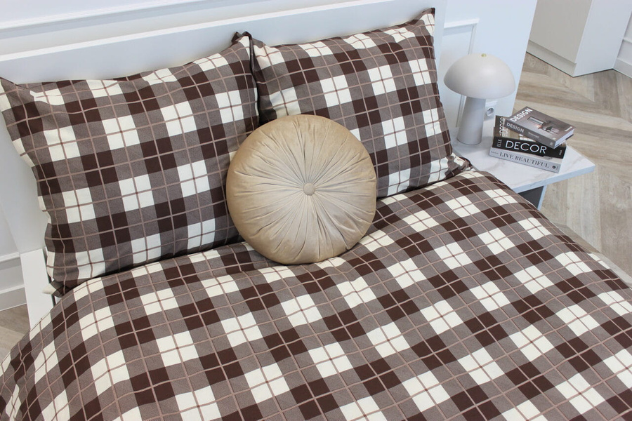 Beżowa kraciasta pościel damska 160x200 bawełna Spod Igły i Nitki – komfortowy sen