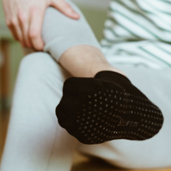 Szare Stopki Antypoślizgowe Bawełna 78% Sport