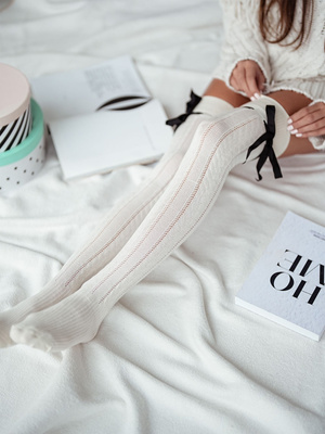 Zakolanówki bawełniane ażurowe warkocz ze wstążką