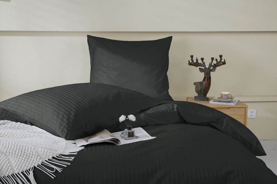 POSZEWKA ADAMASZEK CZARNA